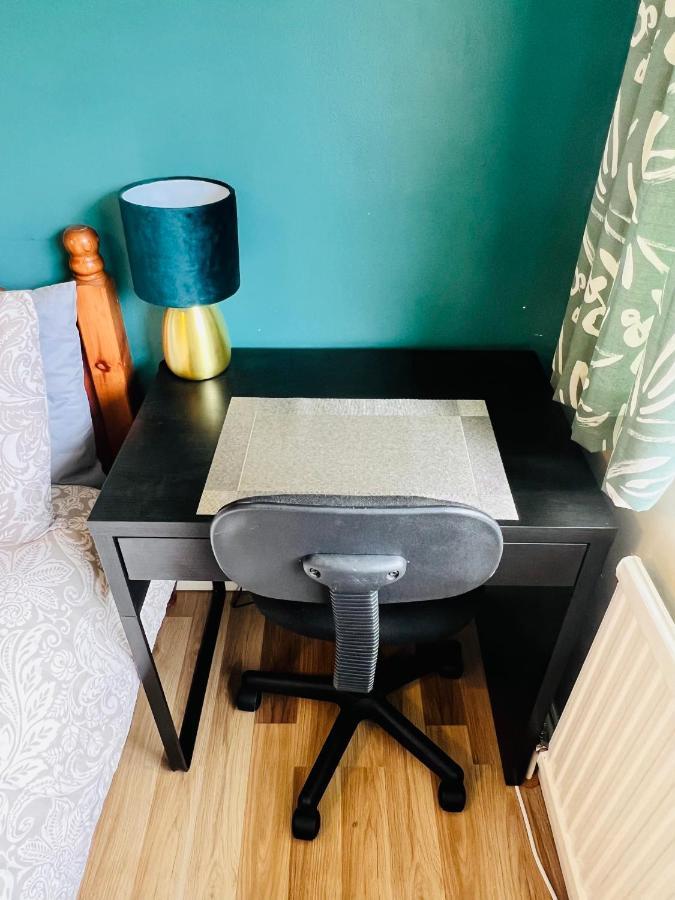 Reading West Homestay Ngoại thất bức ảnh