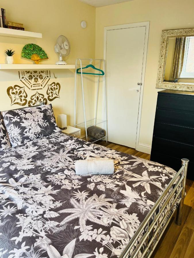 Reading West Homestay Ngoại thất bức ảnh
